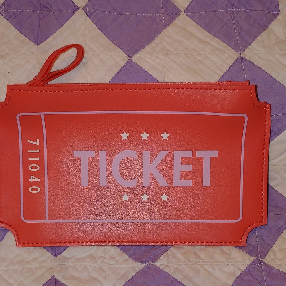 Ipsy "ticket" wristlet